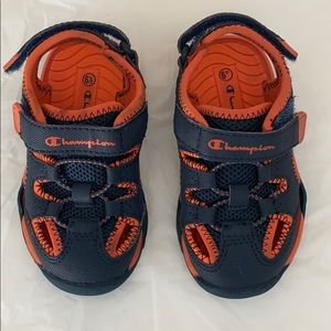 Champion toddler 6 1/2 sandals/water shoes